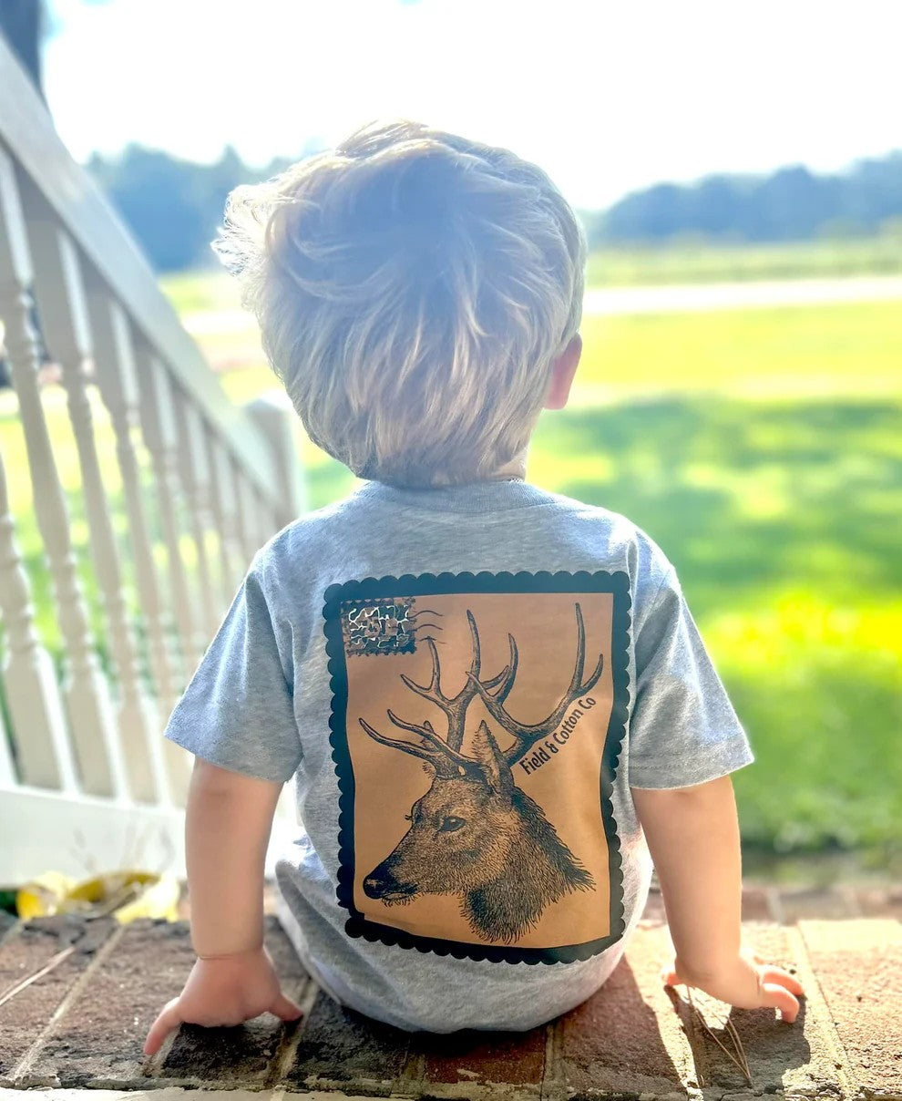 ETCHED DEER STAMP T-SHIRT