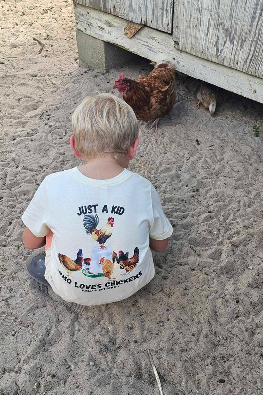 JUST A KID WHO LOVES CHICKENS T-SHIRT